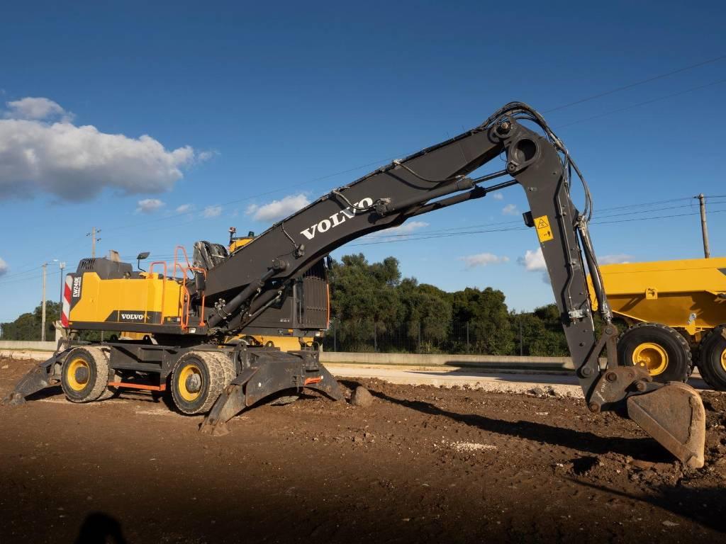 Volvo EW 240 E MH Excavadoras de ruedas