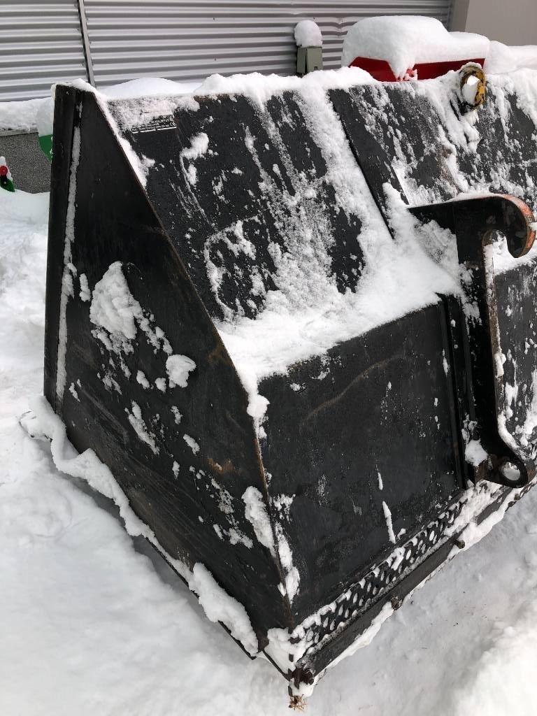  LKK Lumikauha 3000L Altri macchinari per caricamento e scavo