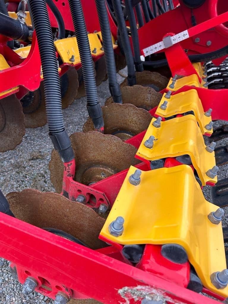 Väderstad Rapid400C Kombisåmaskiner