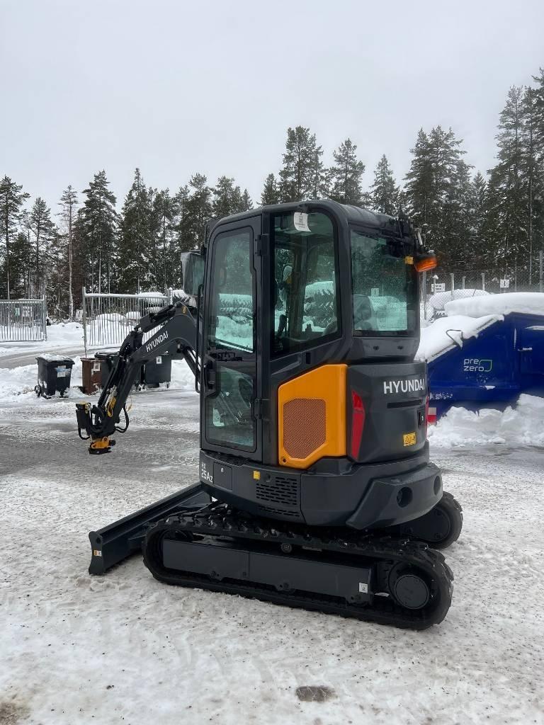 Hyundai HX 25 AZ Engcon rotortilt + Skoppaket Omgående lev Minigrävare < 7t