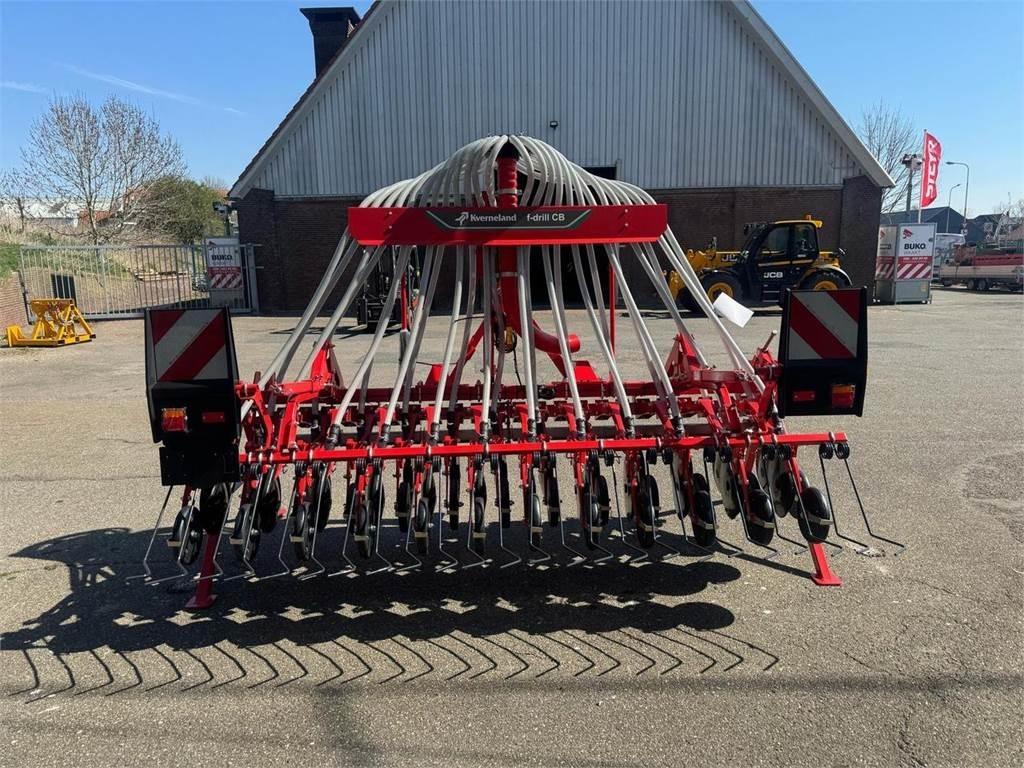 Kverneland CB 3000 3 punt Sembradoras combinadas