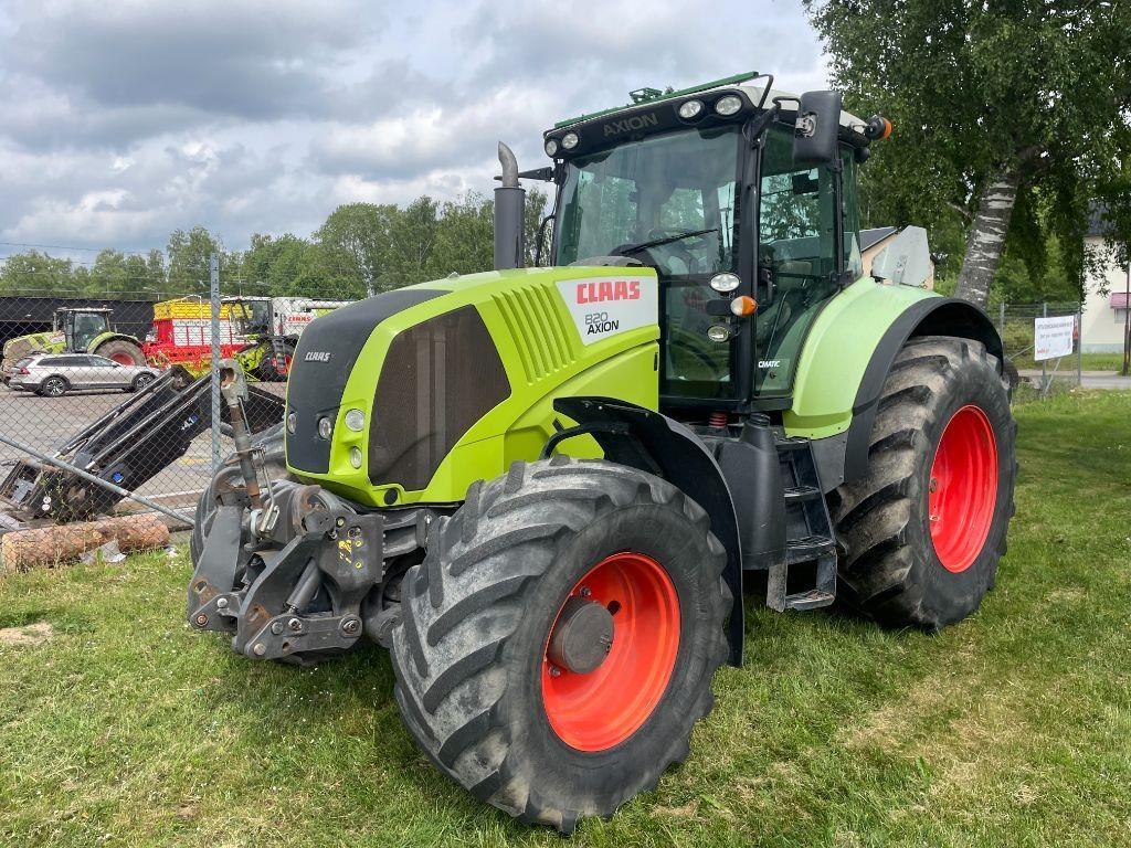 CLAAS Axion 820 Cmatic GPS-förberedd JD Trattori