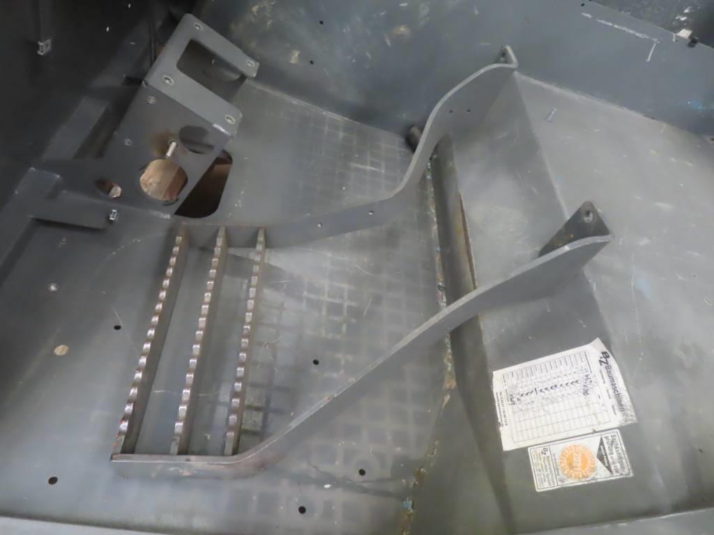 Kramer 353-354 Kabinen