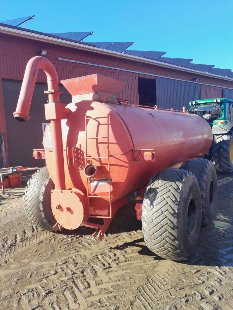 Vepi 11.6 m3 Spandiliquami