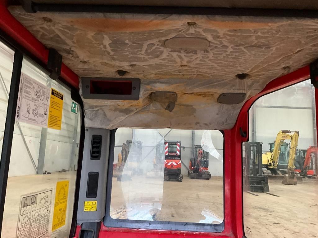 Bobcat E 80 Cabins and interior