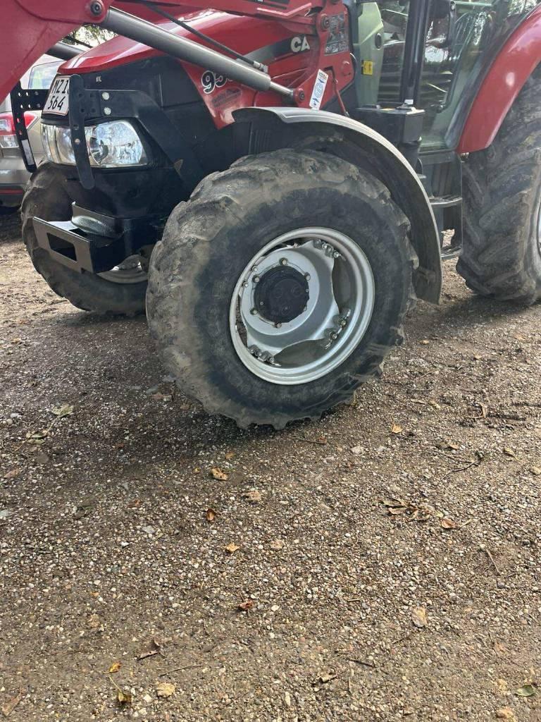 Case IH 95 C Farmall Tractors
