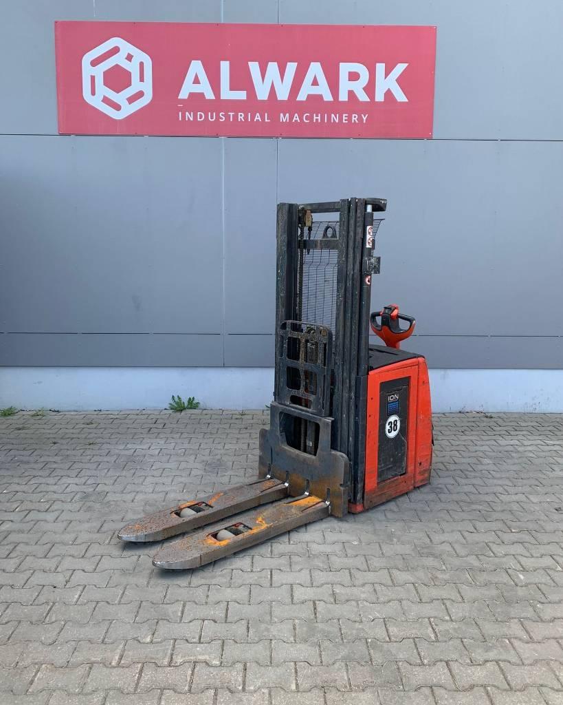 Linde L 20 Pedestrian stackers