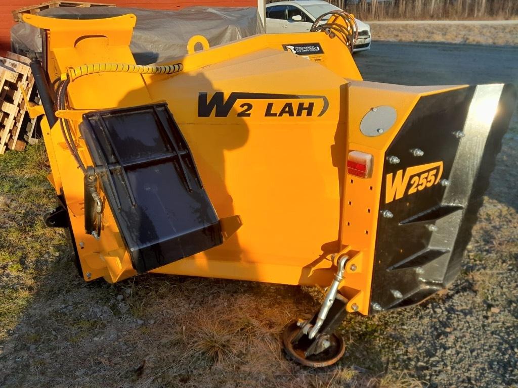 Wieska W2LAH-255 Spazzaneve