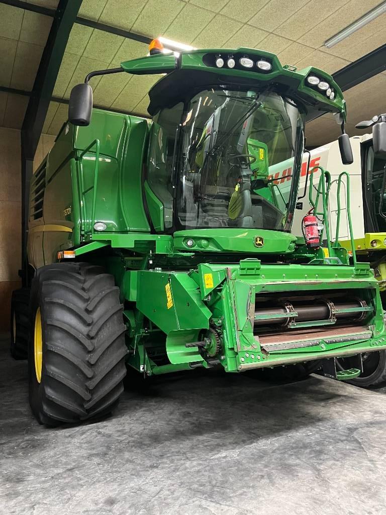 John Deere T670 Mähdrescher
