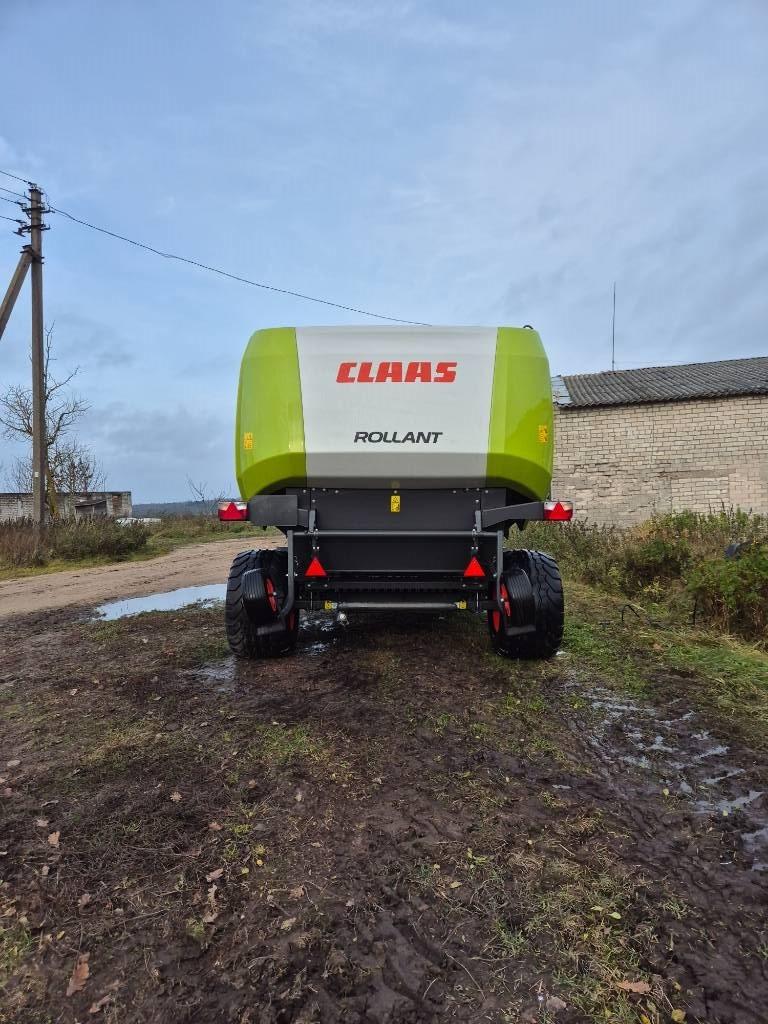 CLAAS Rollant 540 RC Round balers
