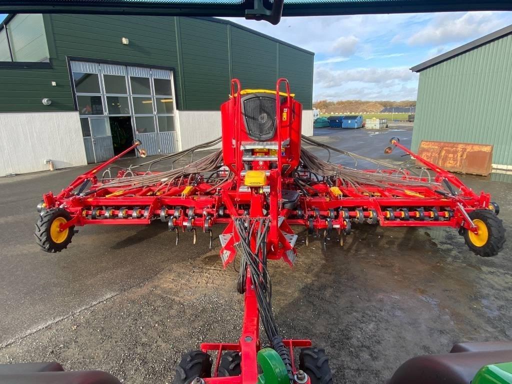 Väderstad Rapid800 Såmaskiner