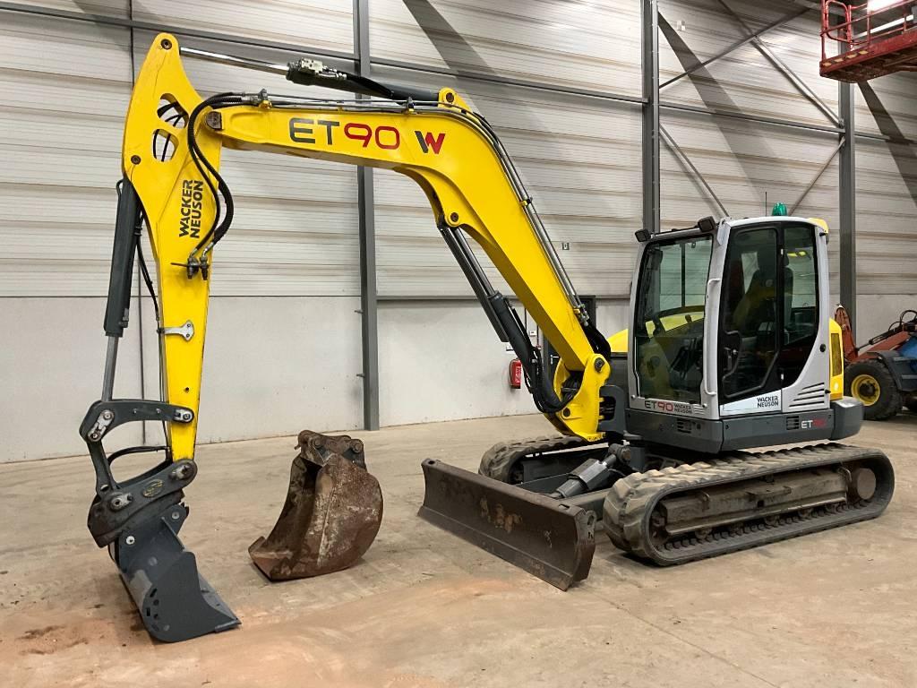 Neuson ET 90 Excavadoras 7t - 12t