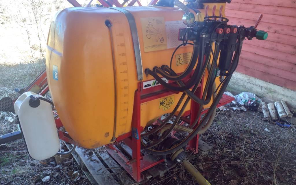 Junkkari NL 3/700 12m Mounted sprayers