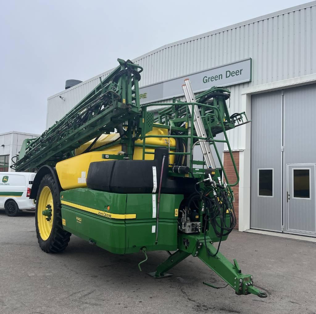 John Deere Växstskyddsspruta R 962 i Dragna sprutor