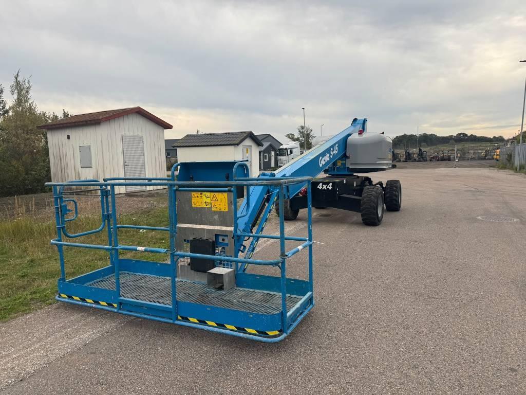 Genie S 45 Bomliftar