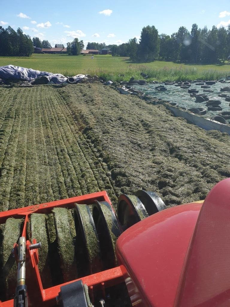  Rehujyrä 3300 Other forage harvesting equipment