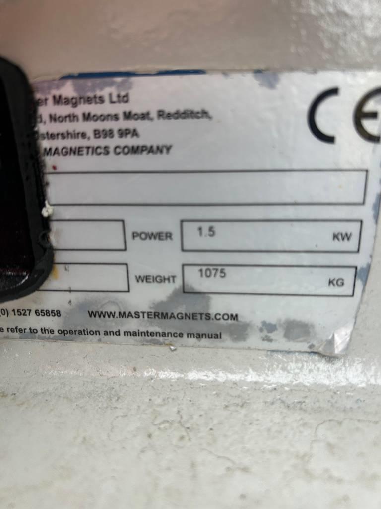 Mastermagnet overhead conveyor magnet belt Kuljettimet