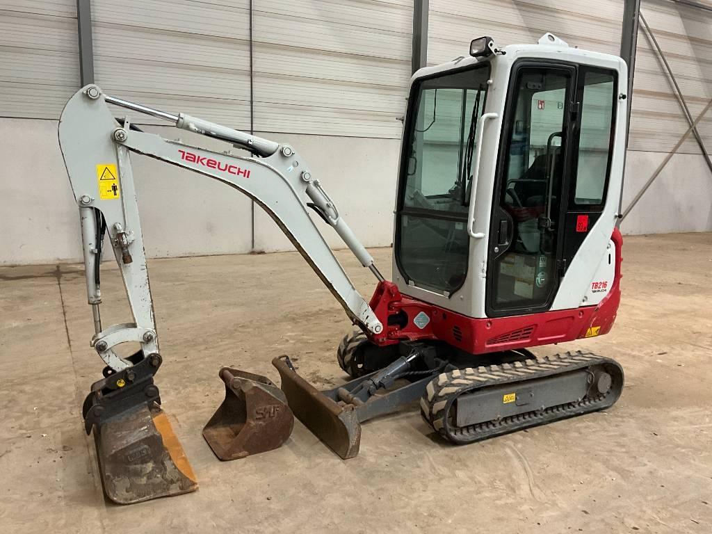 Takeuchi TB 216 Miniescavatori