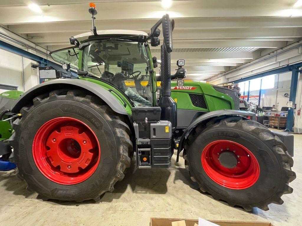 Fendt 728 Vario Gen7 Profi+ Trattori