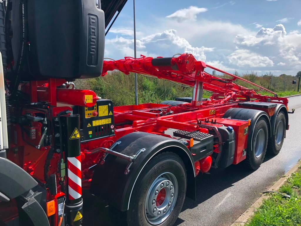 Volvo FM 500 Cable lift demountable trucks