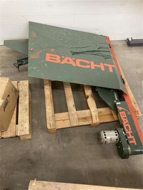 CLAAS BACHT SIDEKNIV Accessori per mietitrebbiatrici