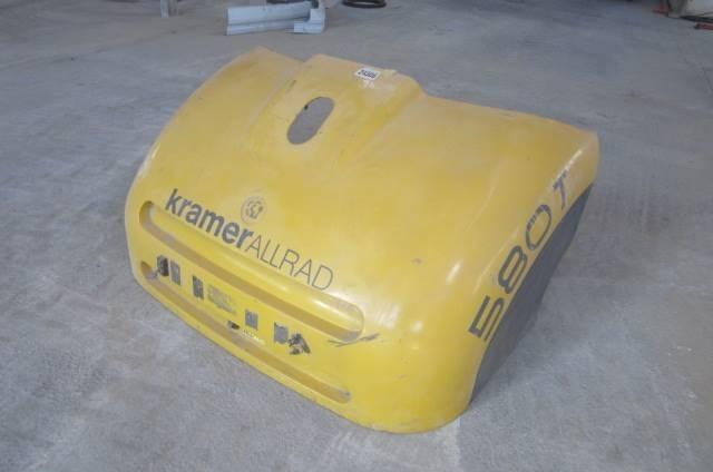 Kramer 580T Cabine e interni