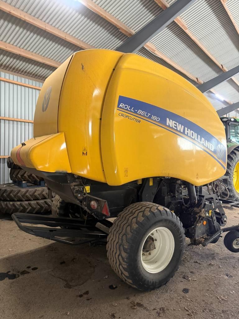 New Holland RB 180 Rundbalspressar