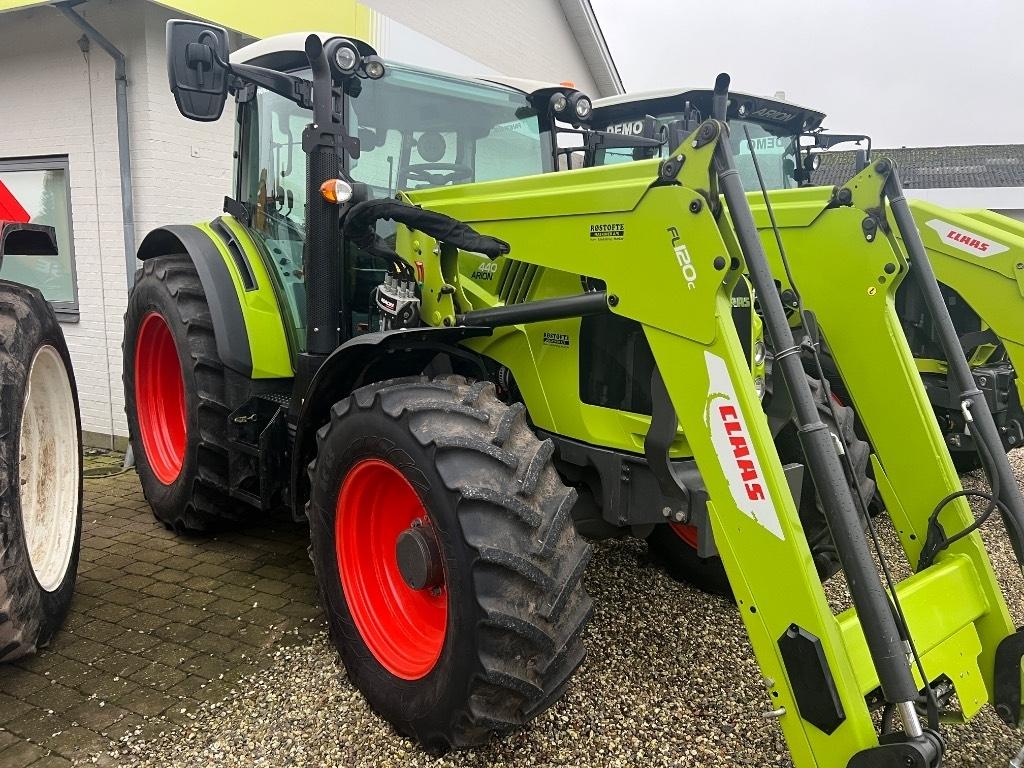 CLAAS Arion 440 CIS Trattori