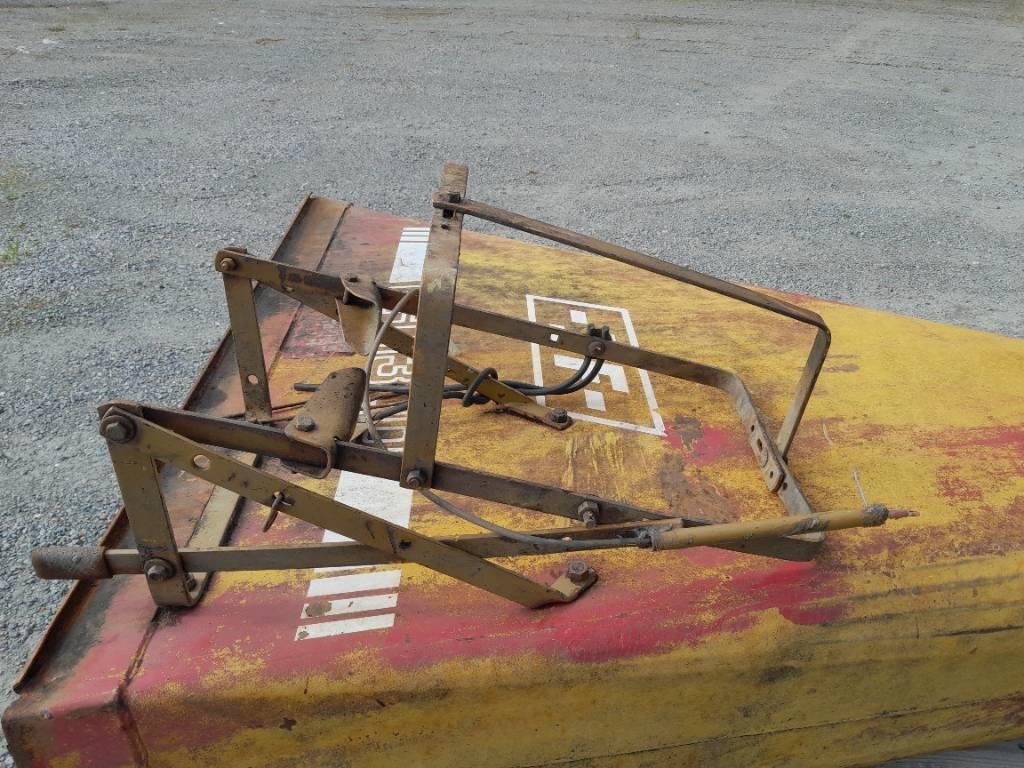 JF 1300 Sonstige Grünlandgeräte