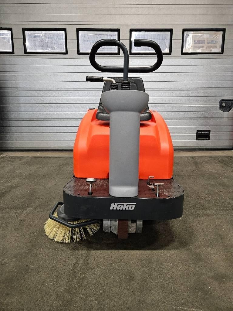 Hako Sweepmaster B800R Inomhus sopmaskiner