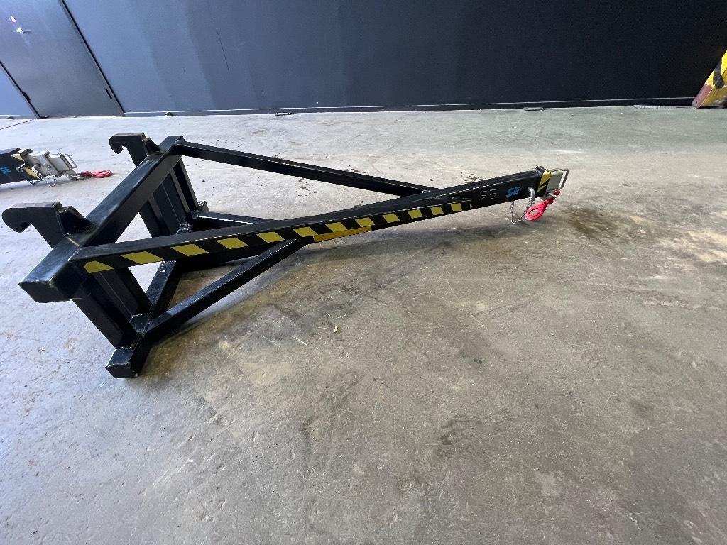 SE Equipment  Materialhanteringsarm 2000 kg L20-25 Övriga