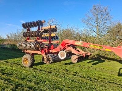 Väderstad Carrier500 Disc harrows