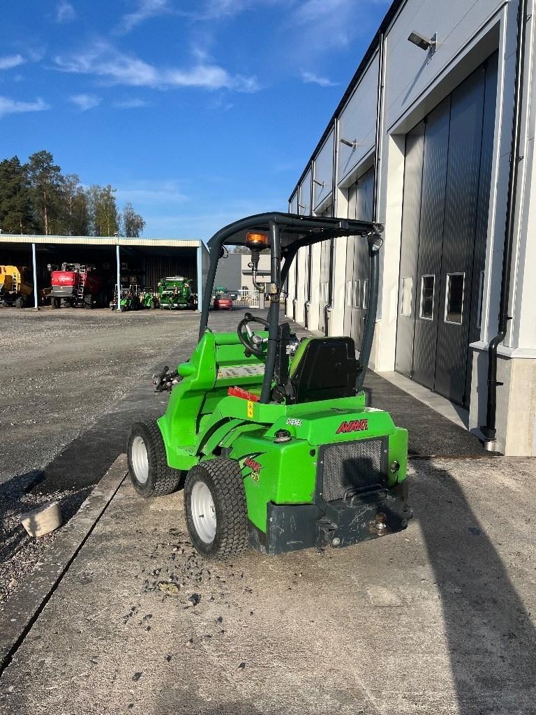 Avant 420 Multi purpose loaders
