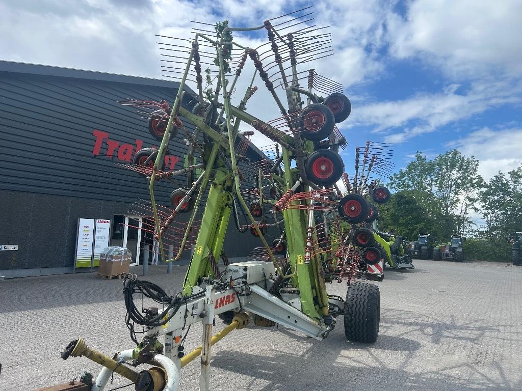 CLAAS Liner 3500 Ranghinatori