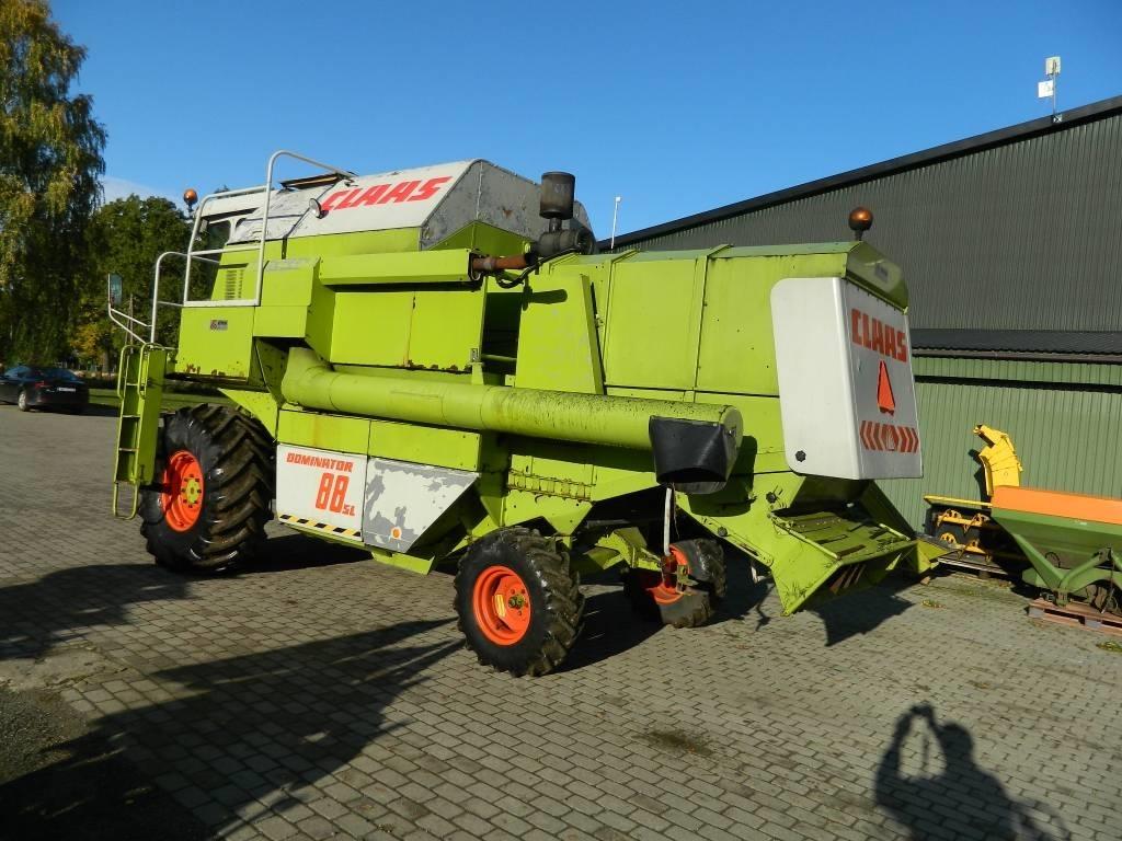 CLAAS Dominator 88 SL Ražas novākšanas kombaini