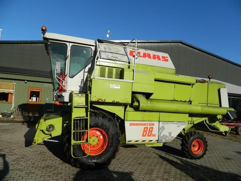 CLAAS Dominator 88 SL Ražas novākšanas kombaini