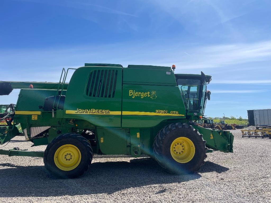 John Deere 9780 i CTS Mietitrebbiatrici