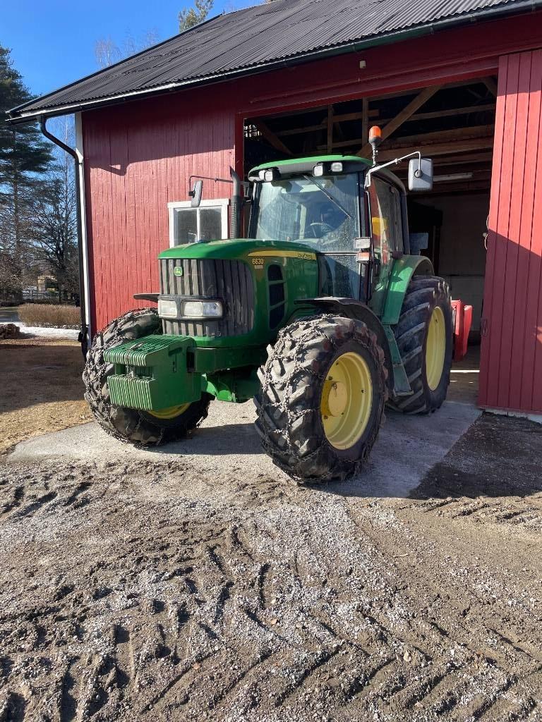 John Deere 6630STD Trattori
