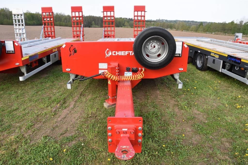 Chieftain 3-axl Lastbilskärra maskintransport Övriga Trailers