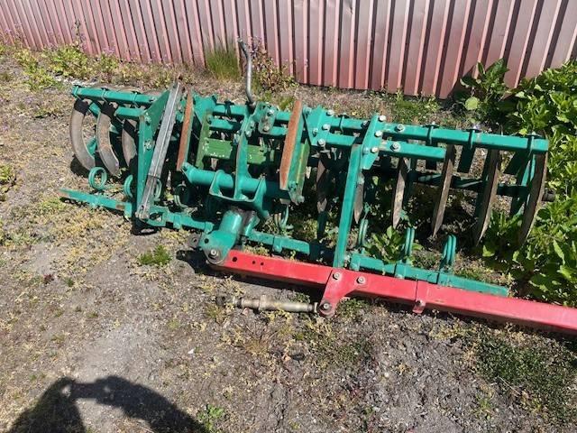 Kverneland IP PAKKER Aratri reversibili