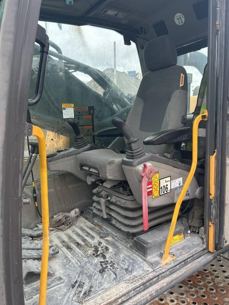 Volvo EC 460C Bandgrävare