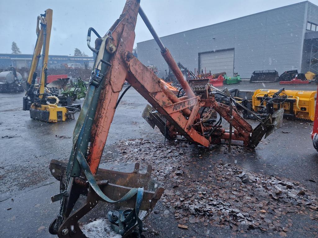  AHMA TRAKTORIKAIVURI Front loaders and diggers