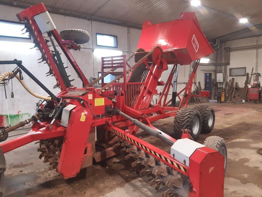  AHMET 550 KIVIKONE Altre macchine e accessori per l'aratura