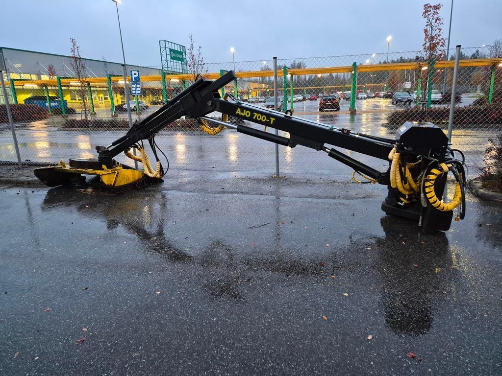  AJO 700 Pasture mowers and toppers