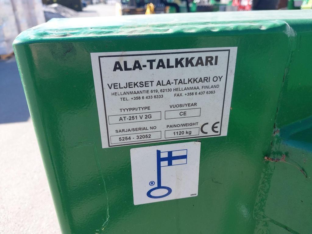 Ala-talkkari 251V Spazzaneve