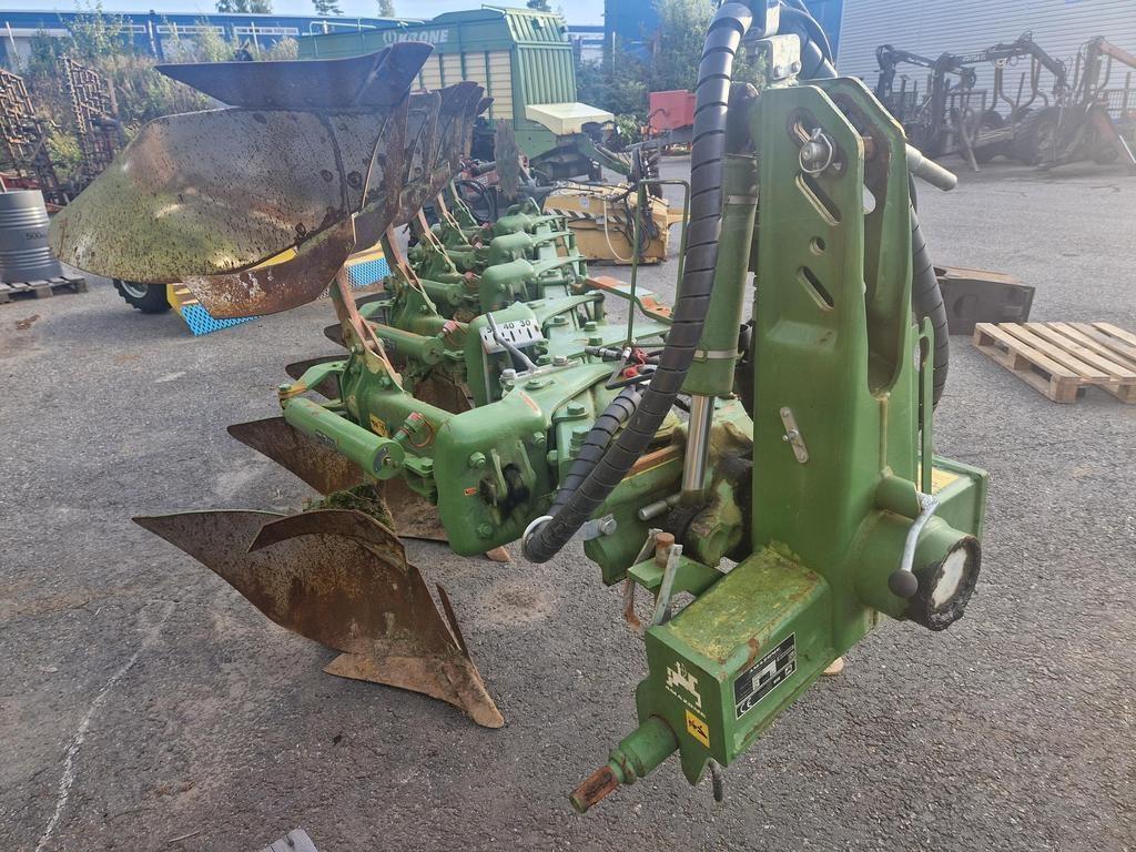 Amazone CAYROS XMS 5-850 VS Aratri reversibili