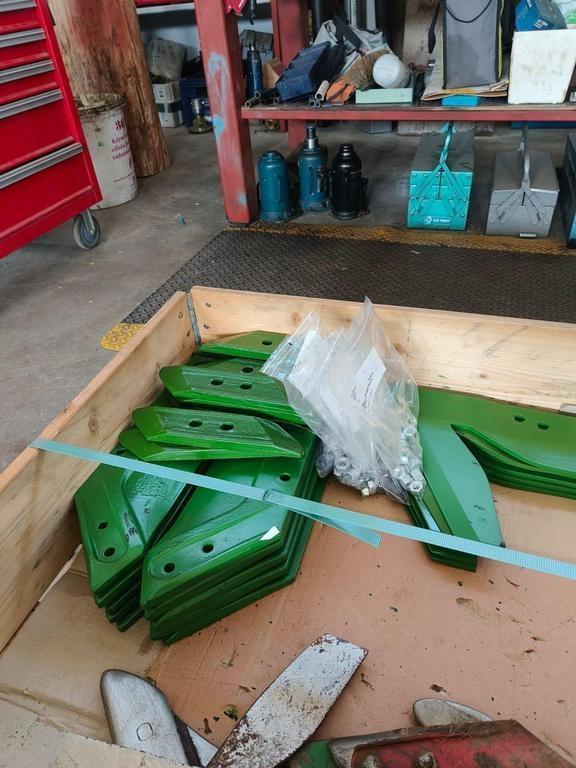 Amazone CAYROS XMS 5-850 VS Reversible ploughs