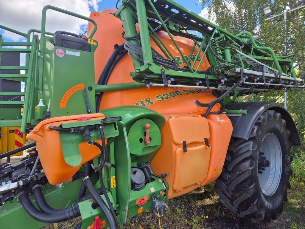 Amazone UX5200 32M Agriculture - Others