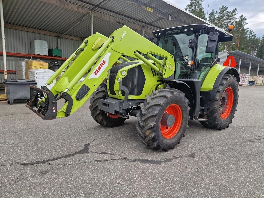 CLAAS 650CIS FL140 Trattori