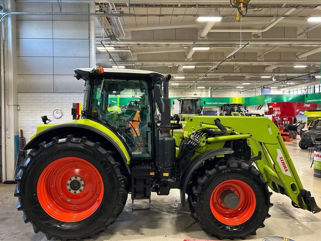 CLAAS 660 CMATIC CEBIS Trattori